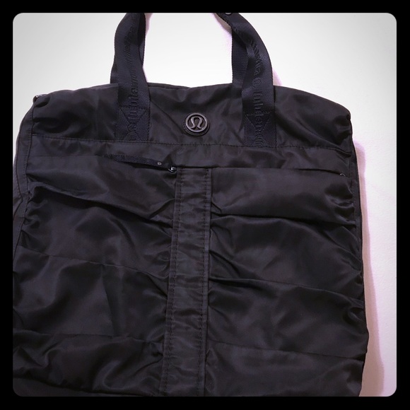 lululemon athletica Accessories - SOLD Bag Lululemon athletics bag size 17x17 x 6
